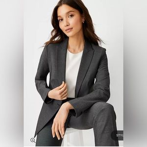 Ann Taylor The Long One Blazer in Dark Gray Size 14